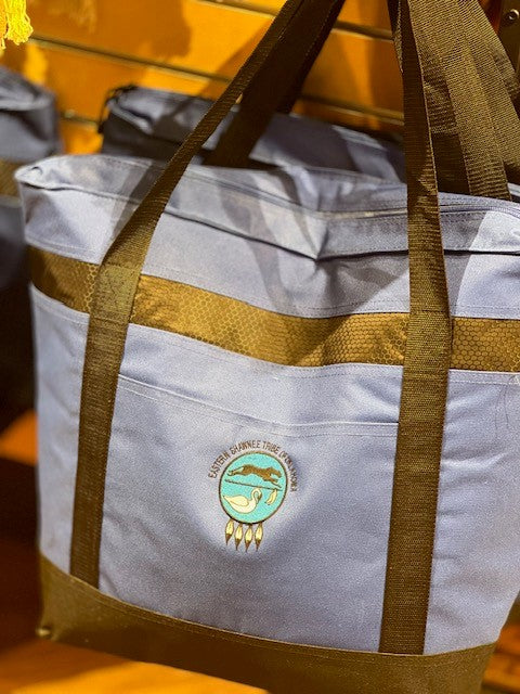 Insulated cooler bag